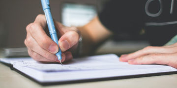 Sindikat iz sestanka z Ministrstvom za finance previdno optimističen, predvsem pa presenečen