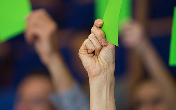 Člani skupščine danes potrdili nov mandat vodstvu sindikata